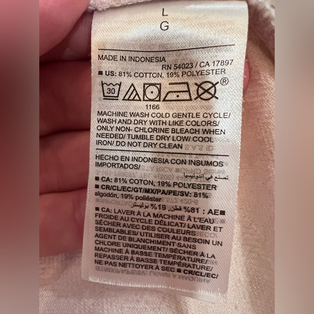 Old Navy Boyfriend Shirt | Large | Oatmeal - Picture 9 of 10
